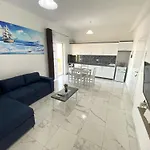 Apartmente Pamela アパート Sarandë